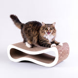 DENISE Kratzbrett für Katzen – Modernes Designer-Kratzmöbel aus Premium-Wellpappe