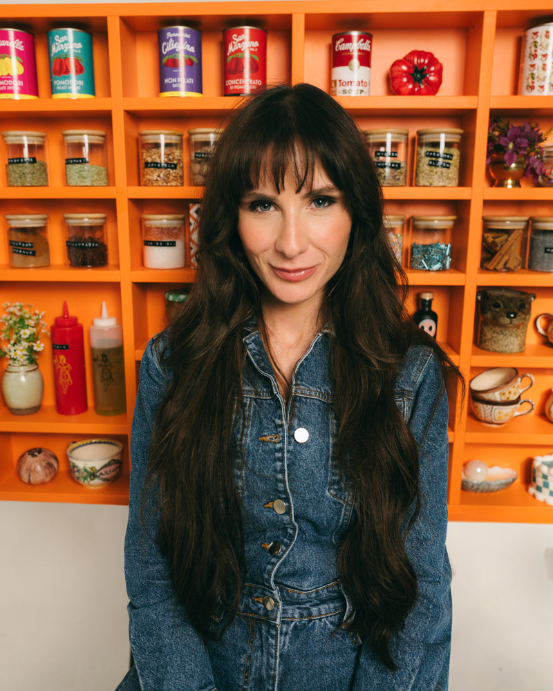 Das originale JW-Regal Orange wie im Hintergrund von Jule Lobos Instagram-Videos