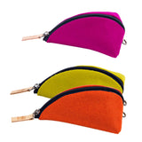 Verschiedene Farbvarianten des großen Filz-Mäppchens Beetle