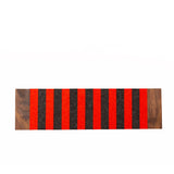 Die schlanke, elegante Form des Onboard Bretts in Eiche ohne Filzauflage.