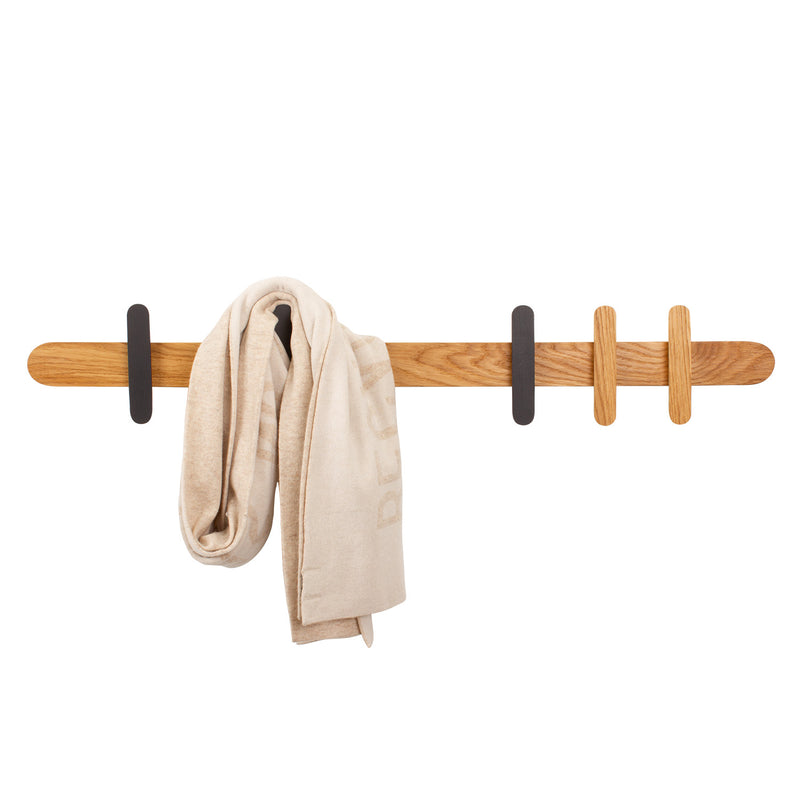 Garderobenleiste Modular 100cm Groß im Flur mit Jacken und Taschen