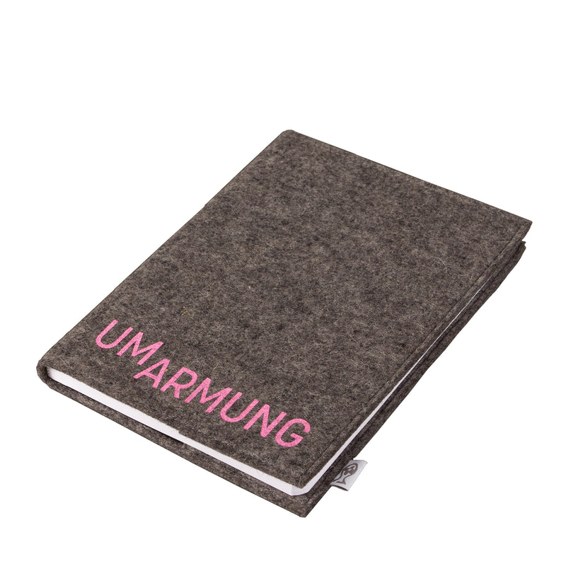 Skizzenbuch Typo A5 mit weichem Wollfilz-Einband und motivierendem Slogan Umarmung
