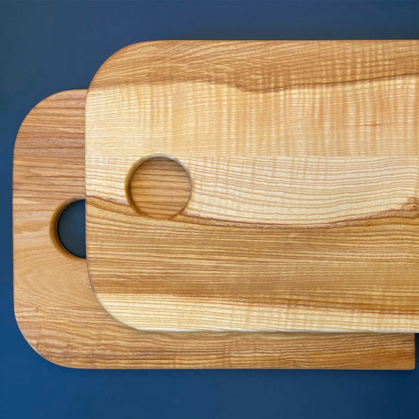 Handwerkliche Qualität des großen Stullenbretts aus Esche